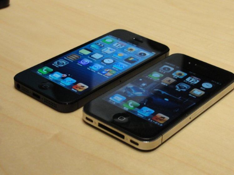 iPhone 5开始采用Lightning充电接口，至今也有10年的时间。法新社