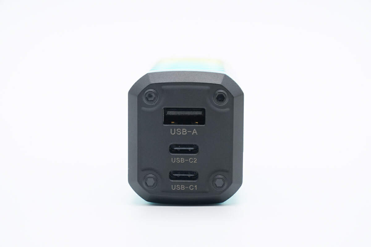 评测华科生67W充电器:UFCS 融合快充,全时功率动态分配更能充-充电头网