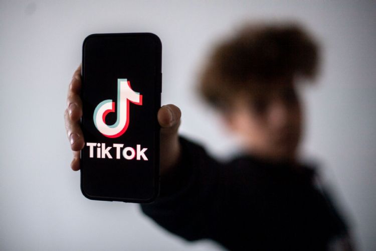 影音社群平台TikTok最近积极拓展电子商务版图，成为印尼经济数码转型的一大助力。法新社