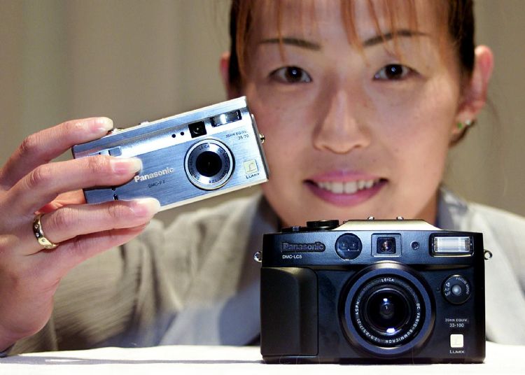 Nikon否认停止开发单反 然消费型镜头颓势难挽