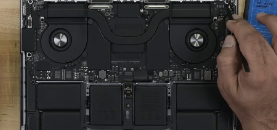 拆解2023款苹果MacBook Pro，与老款几乎没有区别