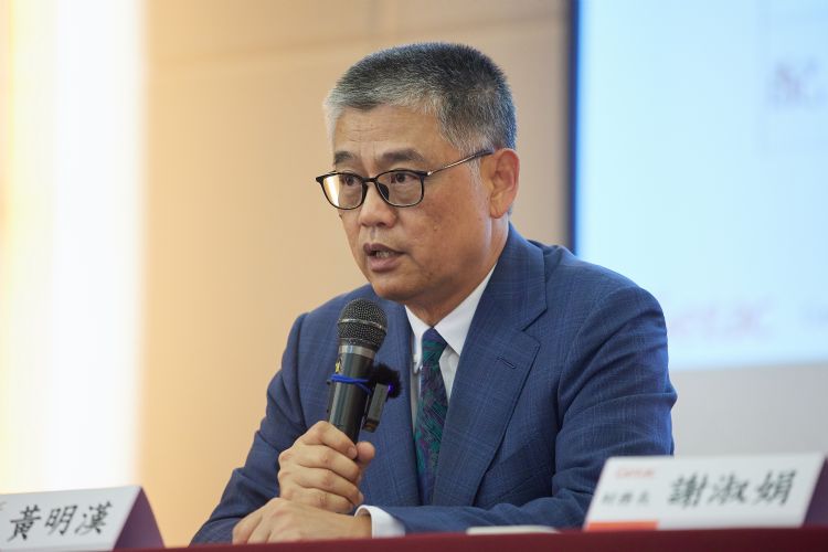 神基投控董事长黄明汉指出，客户给单保守，出货有望比预期佳。李建梁摄