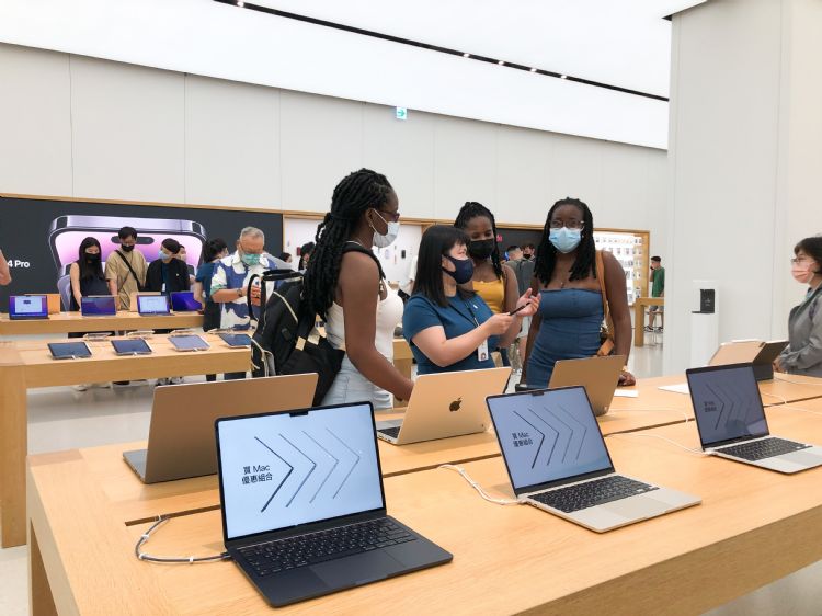 苹果MacBook传有意分散至越南生产。DIGITIMES数据照片