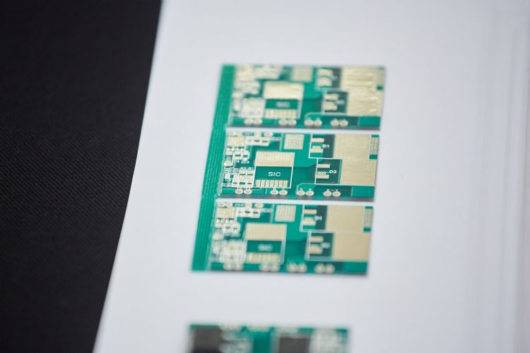 受惠Tesla大砍SiC用量，GaN渗透率或有机会加速拉升。李建梁摄
