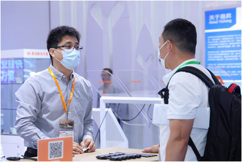 TE Connectivity 亮相SNEC 2023