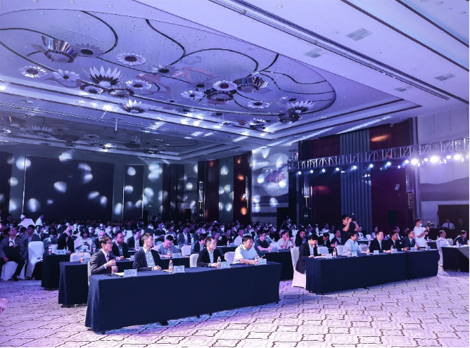 战略发布，长飞先进扬帆起航