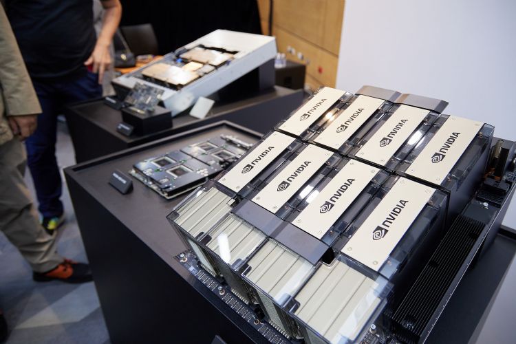NVIDIA H100从2022年9月量产投入市场，至今供不应求。李建梁摄（数据照）