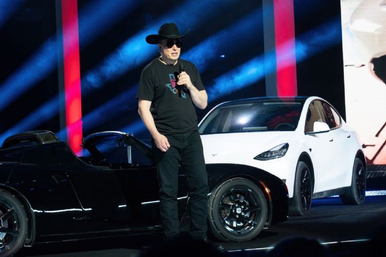 Musk：Tesla生产破300万辆电动车 上海厂成全球出口枢纽