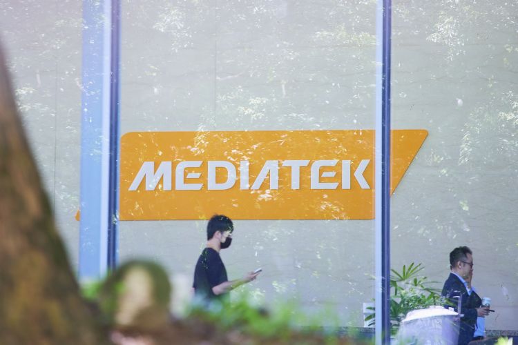 联发科采用Meta Llama 2大型语言模型抢攻生成式AI，新应用将于年底旗舰新品亮相。李建梁摄