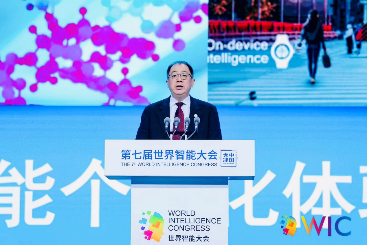 高通孟樸：5G与AI融合是技术发展大势 混合AI具备多方面优势