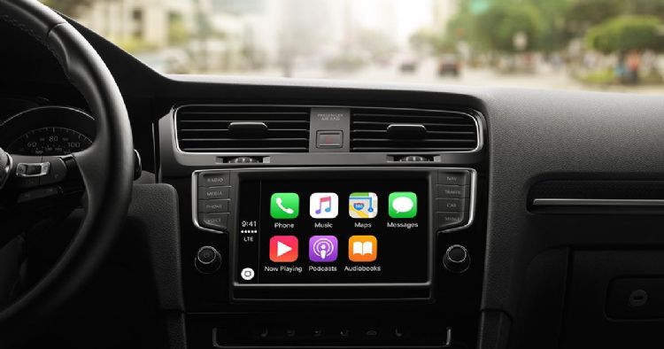 西方车厂除Tesla、Rivian外，福特也宣布2024年部分车款停用CarPlay，不让车载软件主控权交给苹果（Apple）。法新社