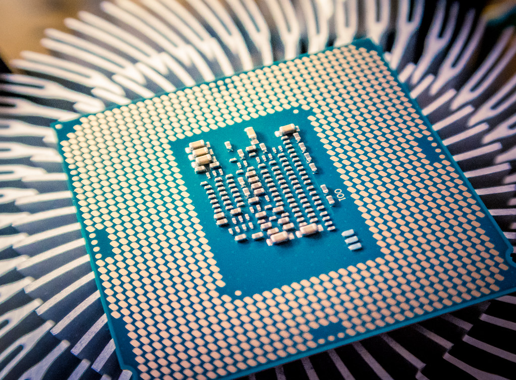 37405338376_7e98877f29_b.jpg