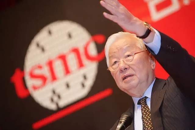 张忠谋劝不住，刘德音推动台积电加速靠拢美国