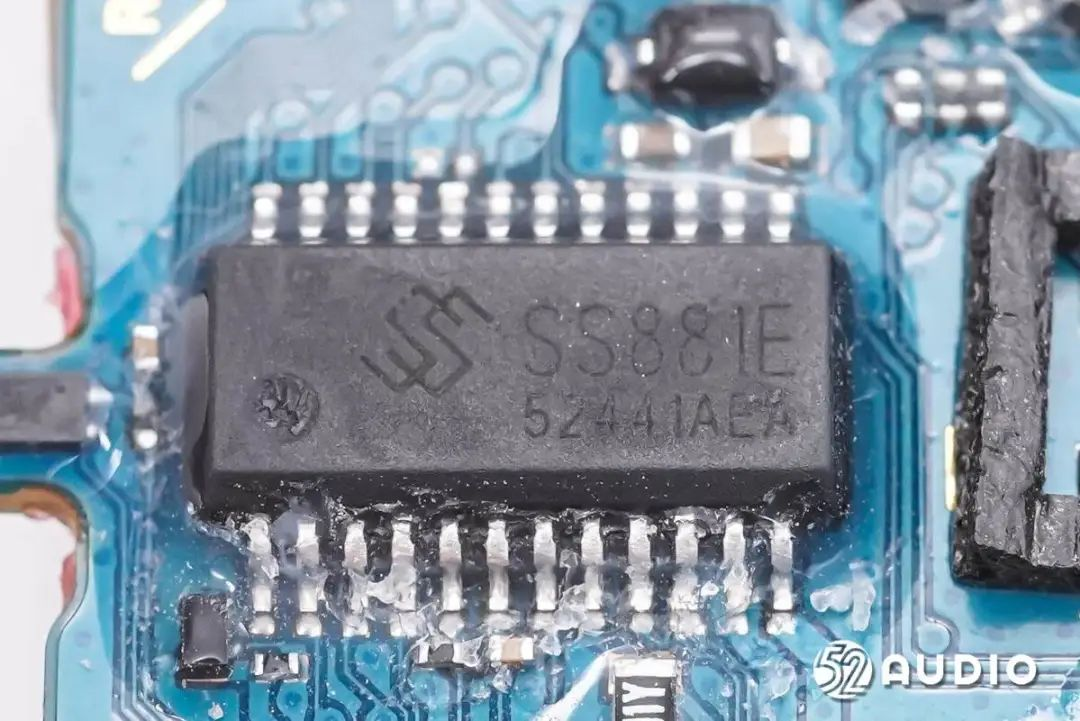我爱音频网周报：华硕新品曝光、Swonder鲸语新品即将上市；华为WATCH Ultimate、通话手环B7评测；罗技麦克风、宝丽来音箱拆解-我爱音频网