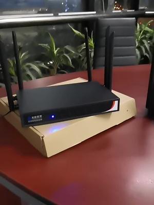 光脉无线宽带路由器，不用拉线，不用插卡，即装即用