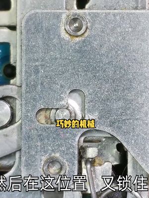 拆解三个不同品牌的录音笔，看懂令人称妙的索尼USB弹出机械结构男人的玩具 拆机
