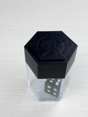 到底是魔术还是智商测试？我感觉在街头给别人表演这个很容易被打