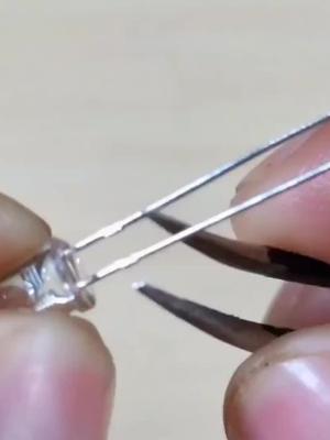 兆亿微波商城为您分享如何制作光爆灯。
