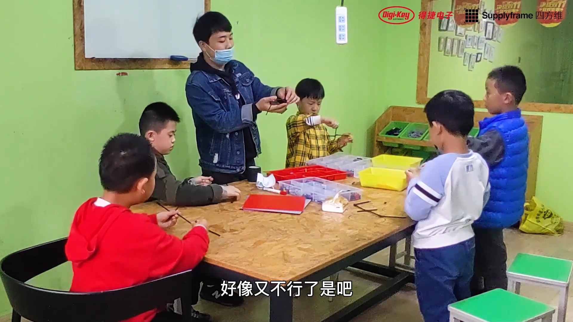 创客教师？兼职奶爸？当创客奶爸遇上STEAM教育，我们仿佛看到了未来中小学生们的梦想课堂！创客教育 机器人编程 编程 与非网 创客邦 得捷电子