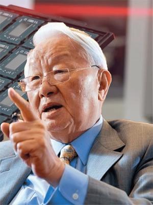 台积电终于认清现实？张忠谋延期芯片涨价，这一次选择站队中国！