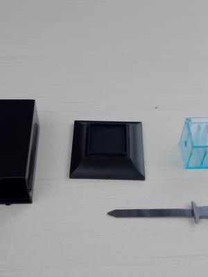 魔术揭秘：魔剑穿心中的宝剑是如何穿过戒指的，拆开道具知晓答案