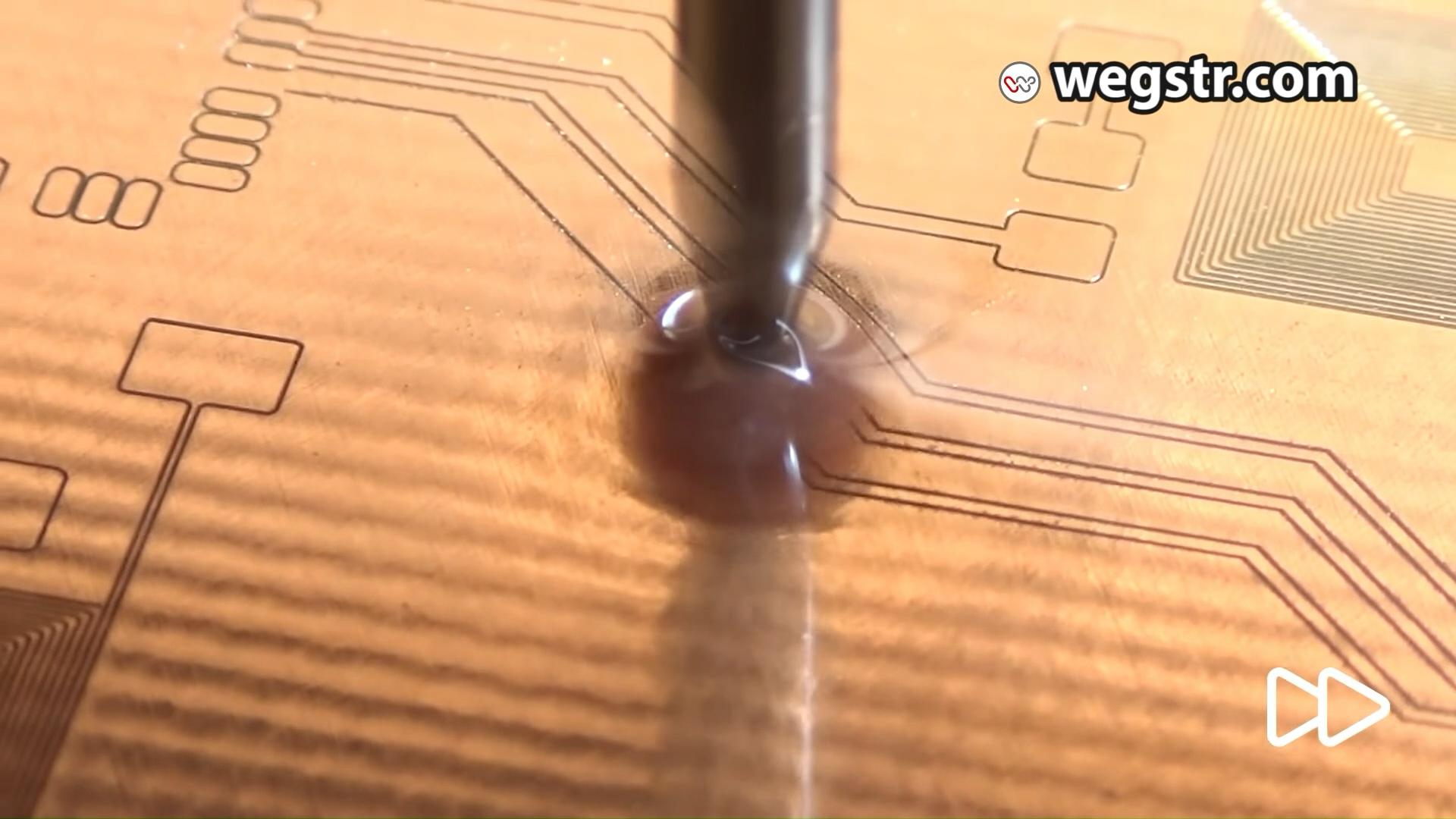 2mil的PCB走线到底有多细！一口气看完，绝对够丝滑（视频来源：WEGSTR CNC）PCB芯片半导体IC载板封装